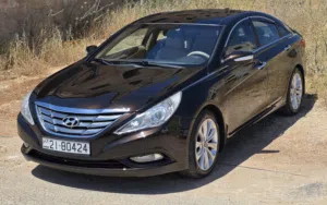 هونداي . سوناتا . موديل 2011 بنزين ماتور 2400CC لمتدد امريكي . فل كامل بسعر 7500 دينار