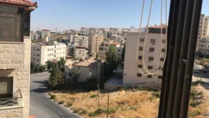 شقه للايجار في الجبيهه قرب دوار المغناطيس
