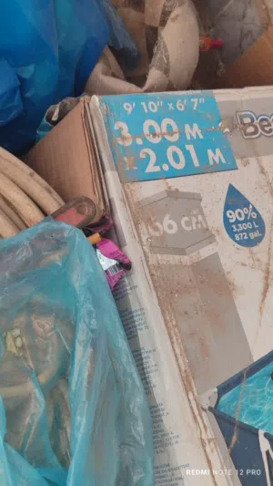 مسبح للبيع