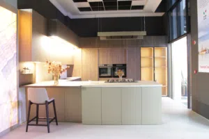 Luxury Italian Kitchen by Veneta Cucine