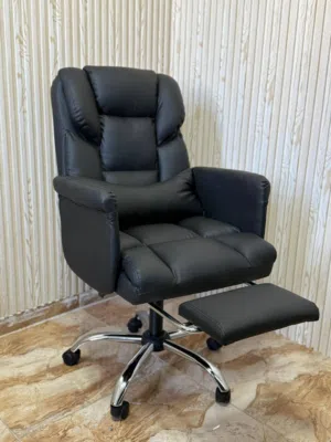 كرسي مكتب جلد فاخر – راحة وأناقة بمعايير عالية!*    تصميم يجمع بين الجودة والراحة* – خامات