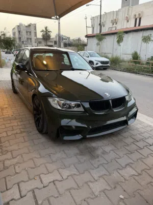 للبيع بي ام e90