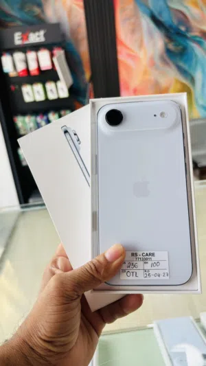 iPhone 17 Air, 256gb Sky Blue Arabic