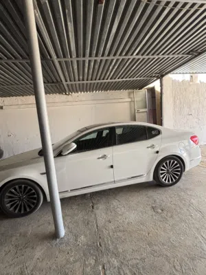 Used Kia Cadenza in Tripoli