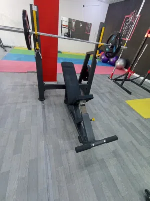 جهاز صدر مائل incline Bench press