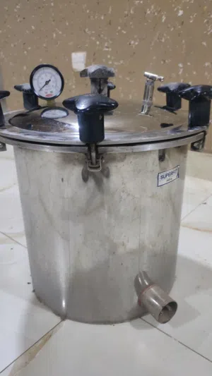 اوتو - كليف / vertical steam autoclave