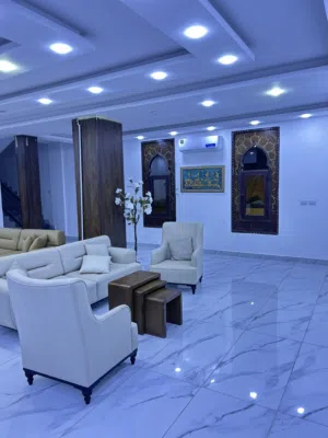 4 Bedrooms Chalet for Rent in Amman Al Jizah