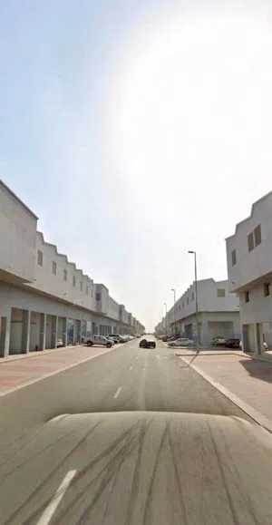 Shop for Sale in Sandan/محل تجاري للبيع في سندان