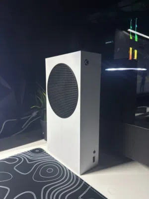Xbox Series S Xbox for sale in Central Governorate