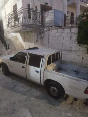ايسوزو 2000 للبيع