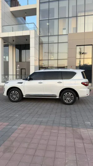 Used Nissan Patrol in Muscat