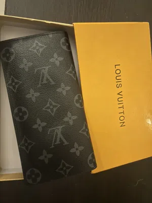 محفظة LV كوبي ماستر جديد