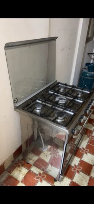 للبيع فرن ايطالي