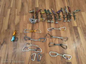 معدات تصلق  , Climbing Equipments