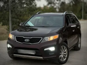 Used Kia Sorento in Tripoli