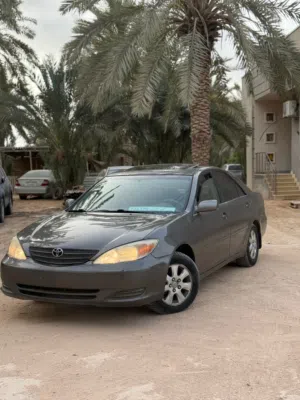 تويوتا كامري 2004 30v6 ماشية 275كيلو