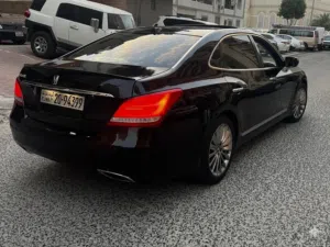 Used Hyundai Centennial in Farwaniya