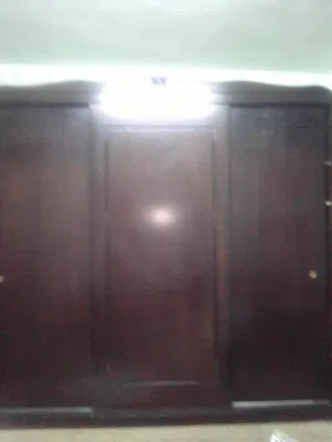 خزانة 6درفات للبيع