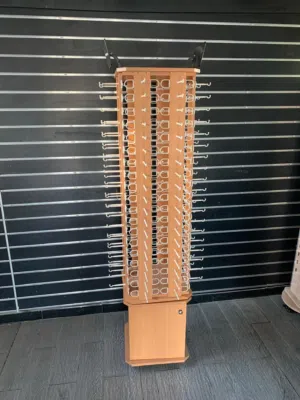ستاند نظارات واكسسوارات