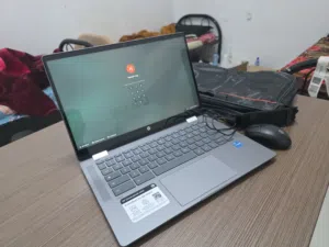 hp chromebook plus x360 8/256gb