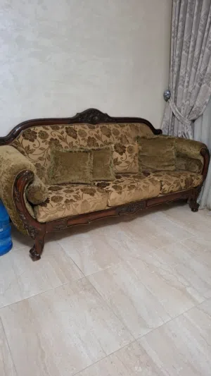 كنب مستعمل نضيف +جنبيه+جزامه