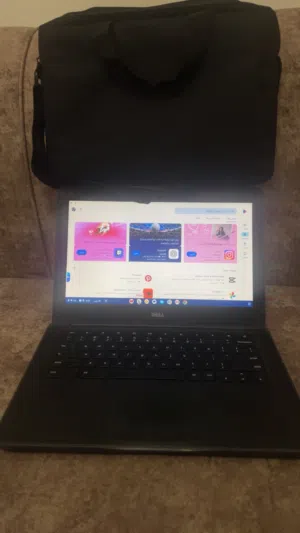 لابتوب ديل لون اسود لماع نضيف للبيع