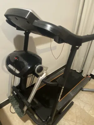 جهاز جري رياضي