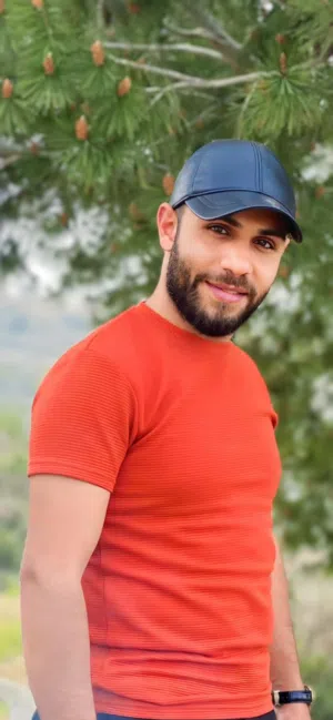 مجد خالد عبد الرحمن ريان 