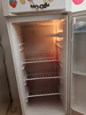 تلاجة لبيع