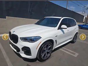 bmw-m-x5-45e-plugin-hybrid-2022-394-hp-قريباً-الوصول-للحجز