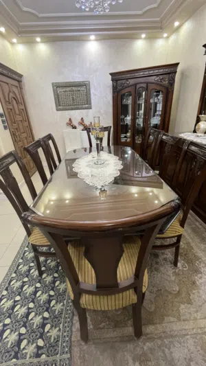 غرفة سفرة ..طاولة طعام + انتريه+فضية