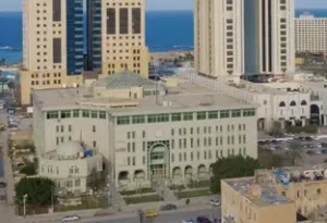 محل تجاري للبيع 16 م في مول ابو ليله