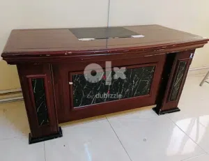 OFFICE TABLE FOR URGENT SALE!!