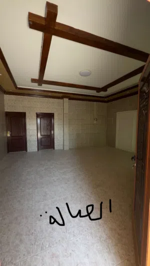 3000 m2 5 Bedrooms Townhouse for Rent in Ras Al Khaimah Julfar