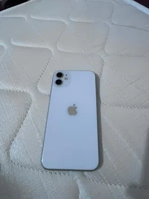 Apple iPhone 11 64 GB in Tripoli