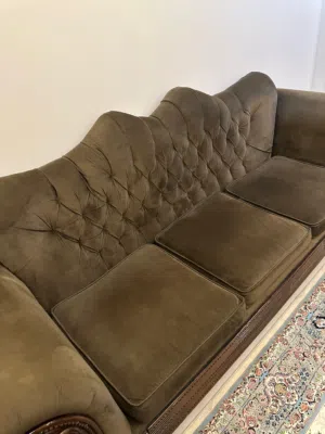 FOR SALE – 4 Seater Sofa