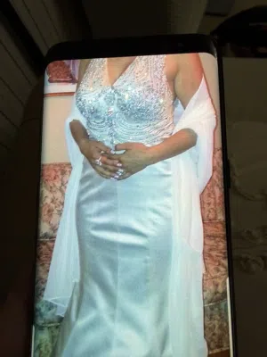 فستان زفاف بسعر مغري