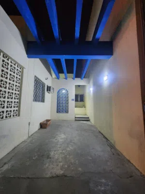 Master Room for rent in Qurum area