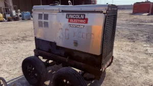 مكينة لنكولين Lincoln welding machine