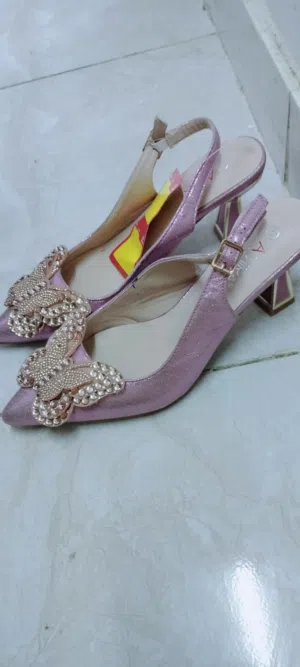 brand new ladies pointed heel