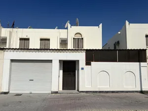 2 Bedrooms . 2 Bathrooms . 266 m22