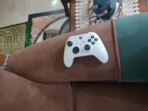 يده اكس بوكس سيريس اس اصليه مستعمل قليل