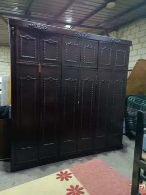 خزانه طابقين لاتي