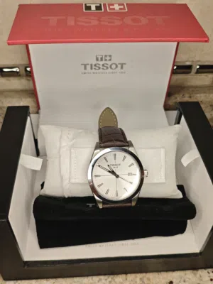 ساعهTISSOTسويسريه
