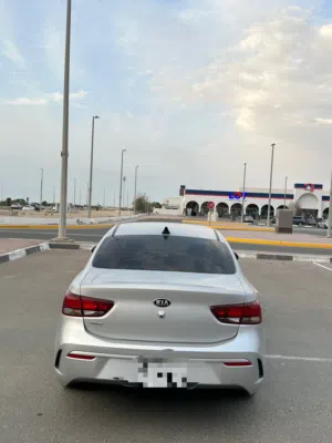 Used Kia Rio in Abu Dhabi