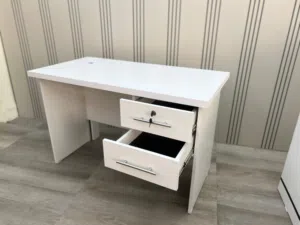 مكتب 120*60 خشب مستورد تحريف ماكينة حرف PVC كفاله خطيه
