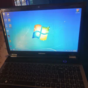 لابتوب للبيع