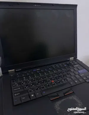 لابتوب لينوفو مستعمل وبي مجال ويا شاحنة وجنطة
