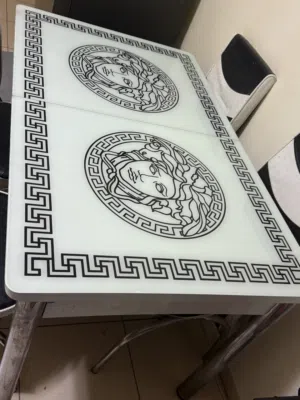 Dinning table with 2 chairs aed 230