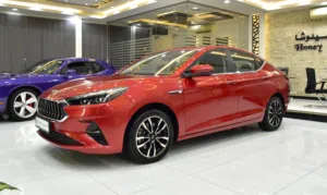 JAC J7 ( 2023 Model ) in Red Color GCC Specs